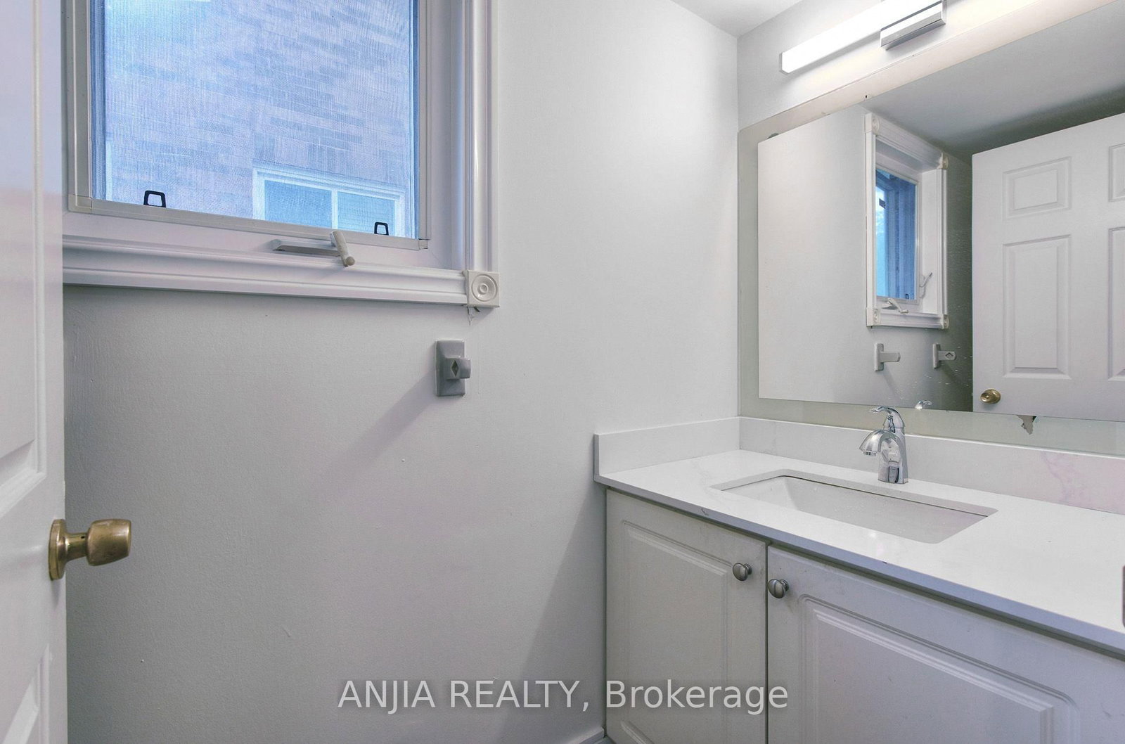 127 Tomlinson Circle • Markham, ON photo 15