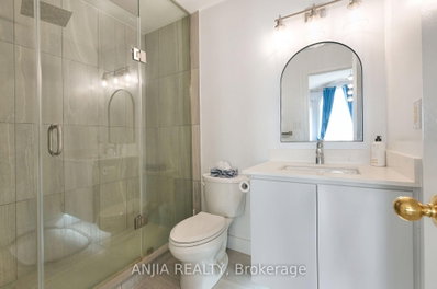 127 Tomlinson Circle • Markham, ON photo 5