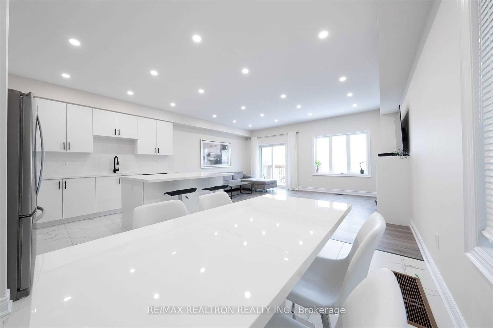 1172 Peelar Crescent • Innisfil, ON photo 12