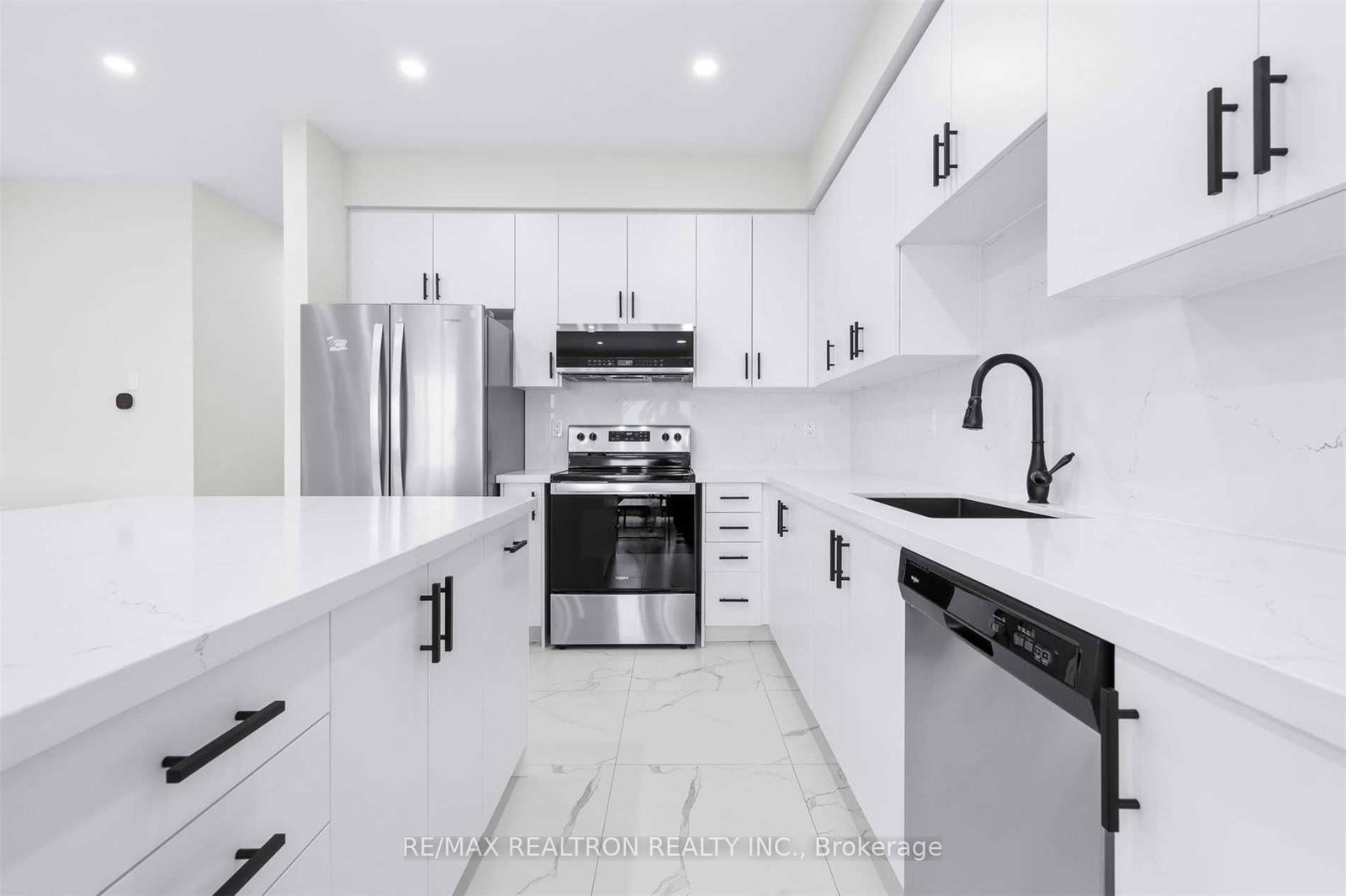 1172 Peelar Crescent • Innisfil, ON photo 8