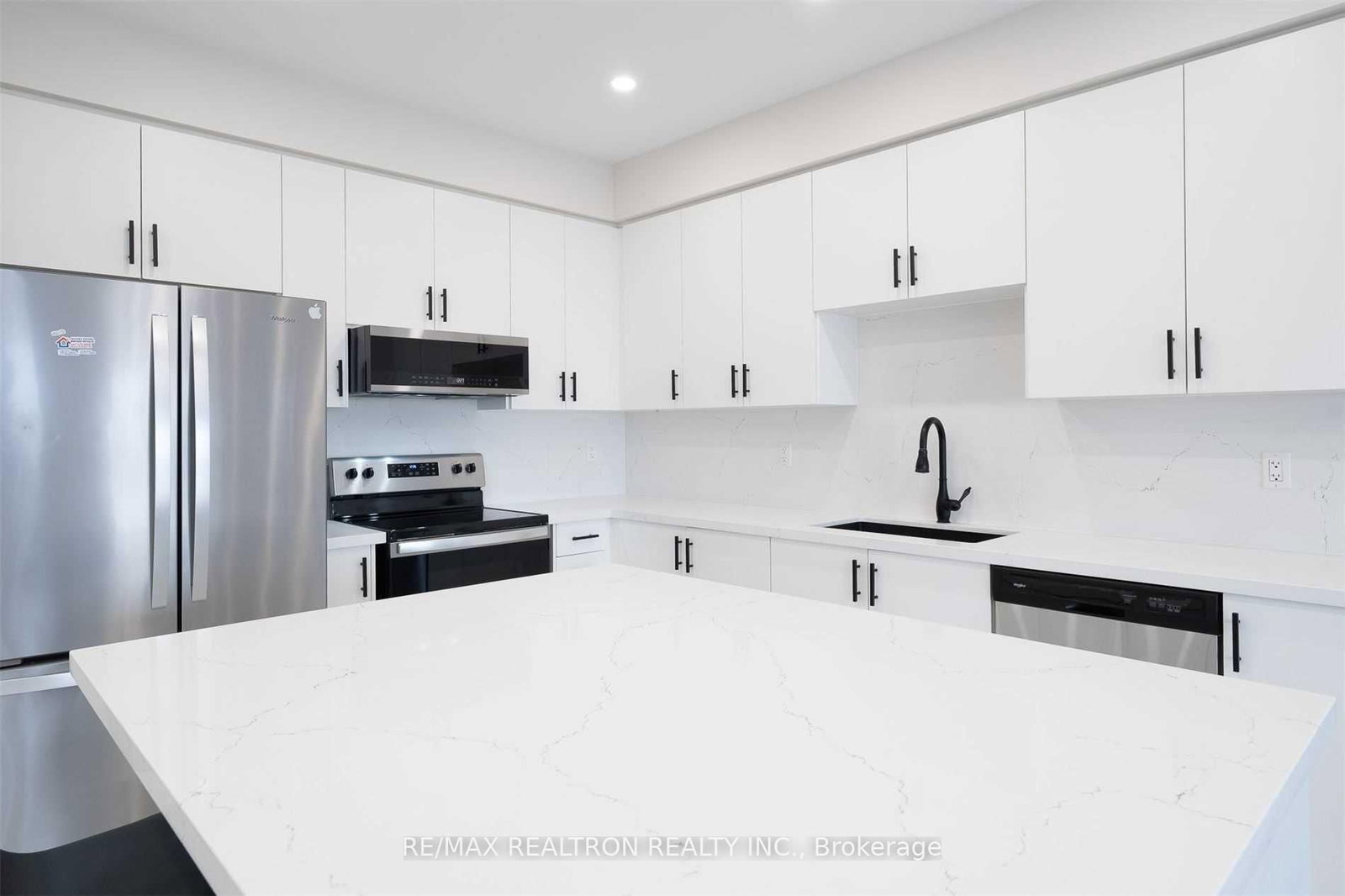 1172 Peelar Crescent • Innisfil, ON photo 9