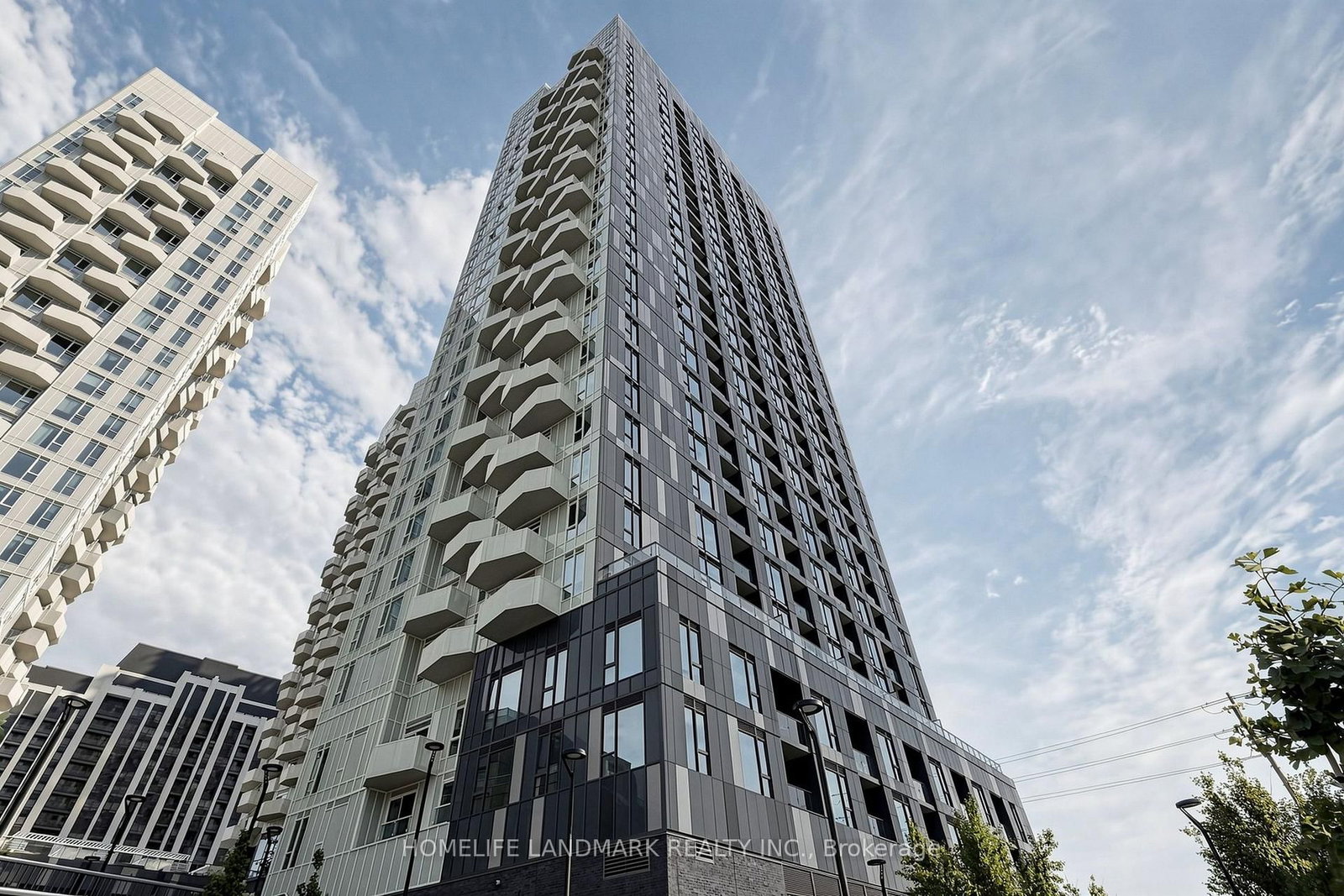 1129-498 Caldari Rd, Vaughan, view 2
