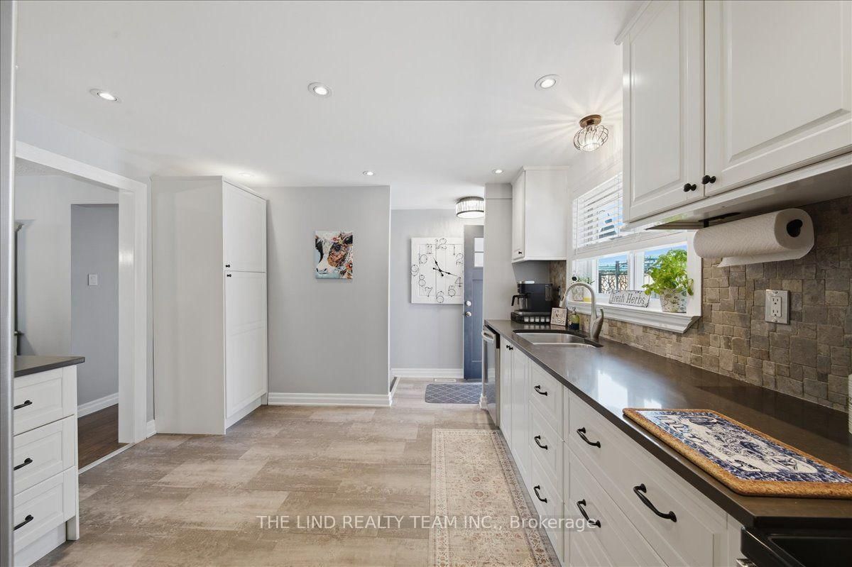 163 Orchard Heights Boulevard • Aurora, ON photo 15