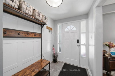 163 Orchard Heights Boulevard • Aurora, ON photo 6