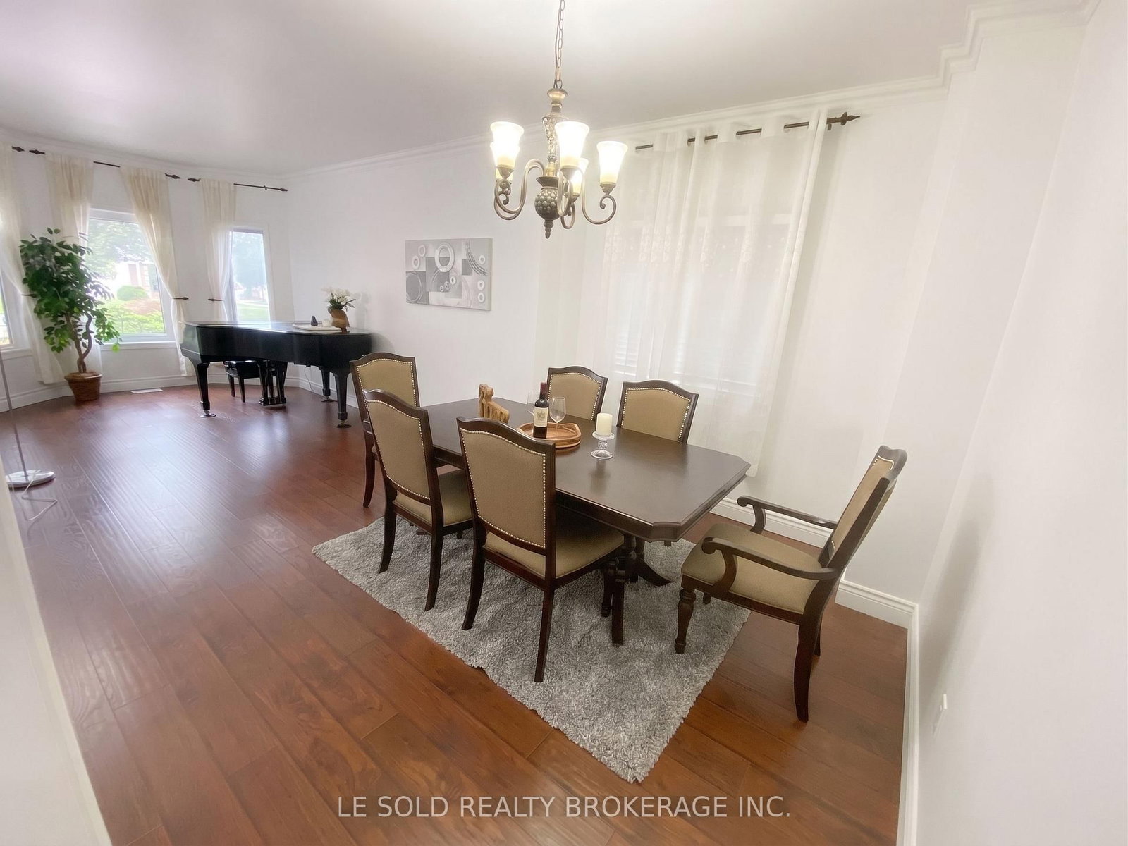 76 Larratt Lane • Richmond Hill, ON photo 5