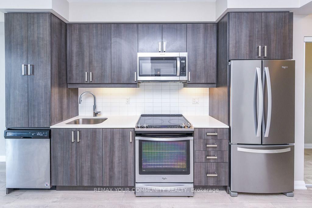 1810-7895 Jane St, Vaughan, view 12