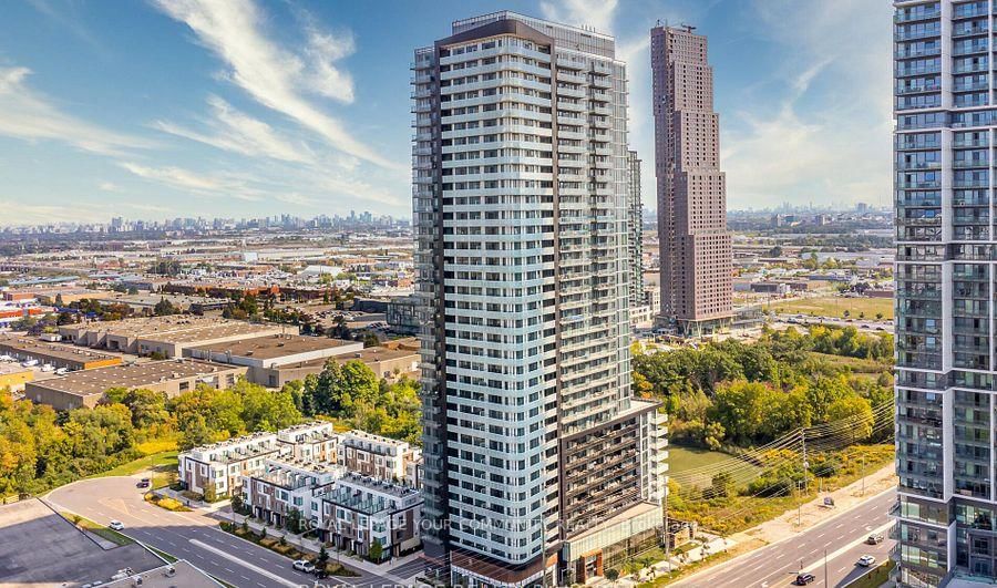 1810-7895 Jane St, Vaughan, view 23