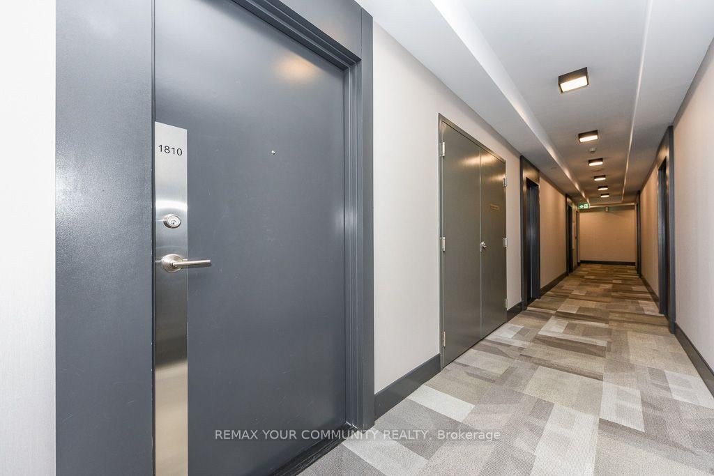 1810-7895 Jane St, Vaughan, view 5