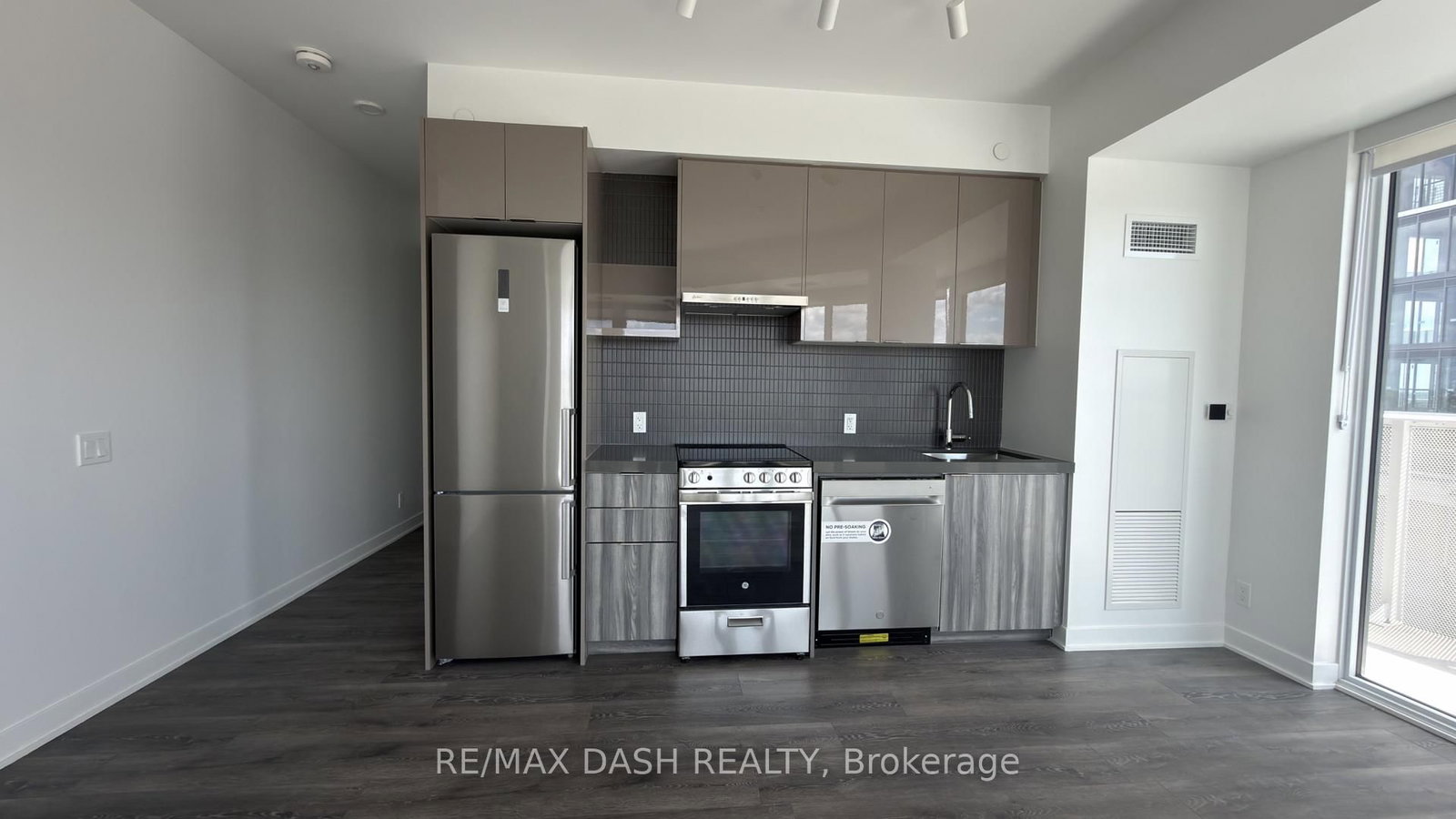 714-6 Flavelle Tr, Vaughan, view 10