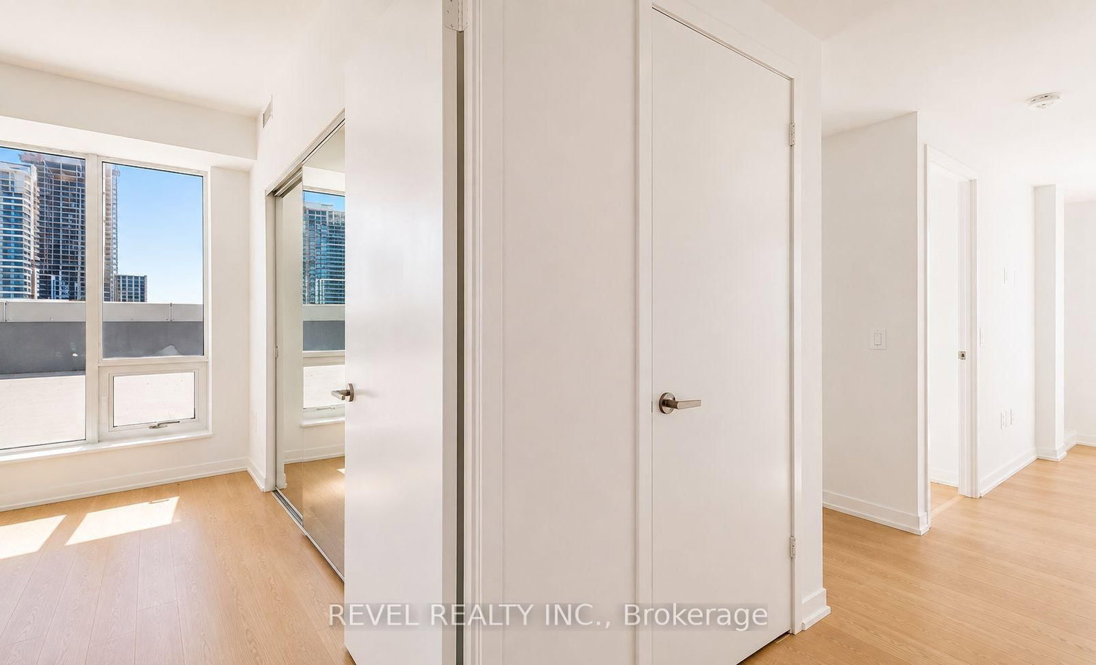 219E - 8868 Yonge Street, Richmond Hill 4
