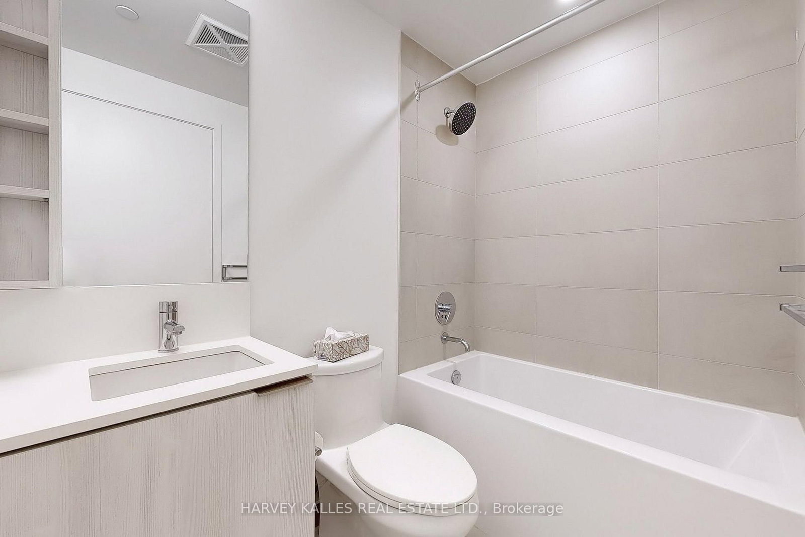2807-7890 Jane St, Vaughan, view 21