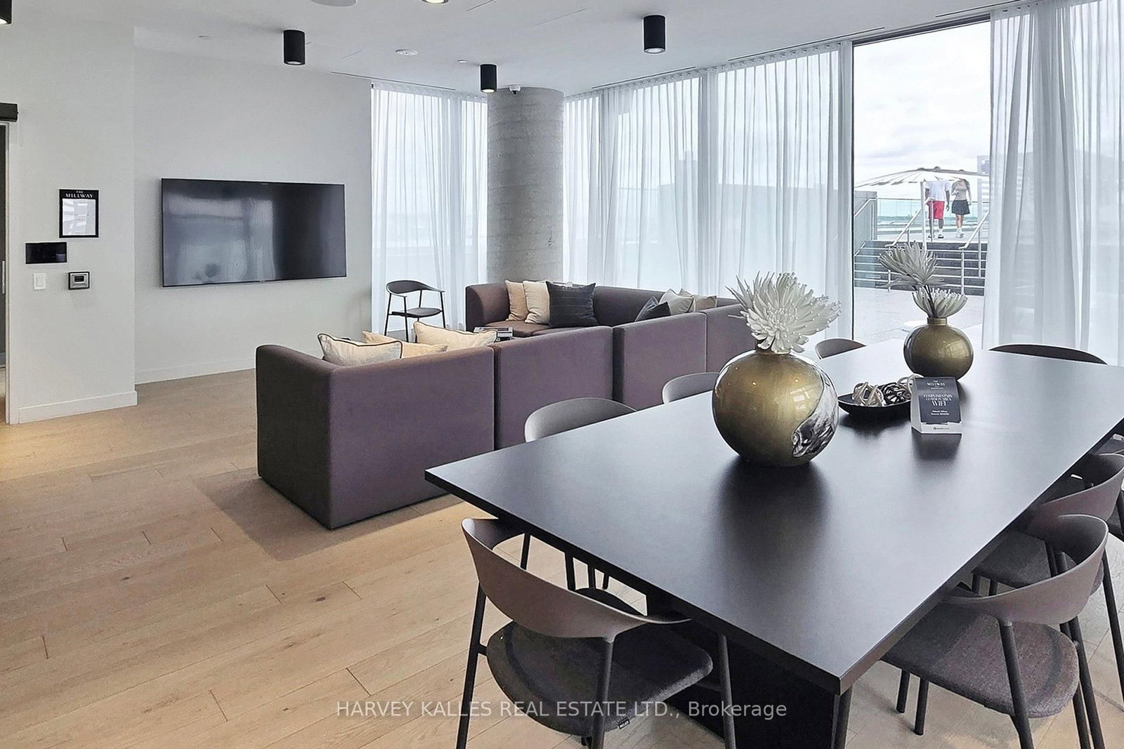 2807-7890 Jane St, Vaughan, view 30