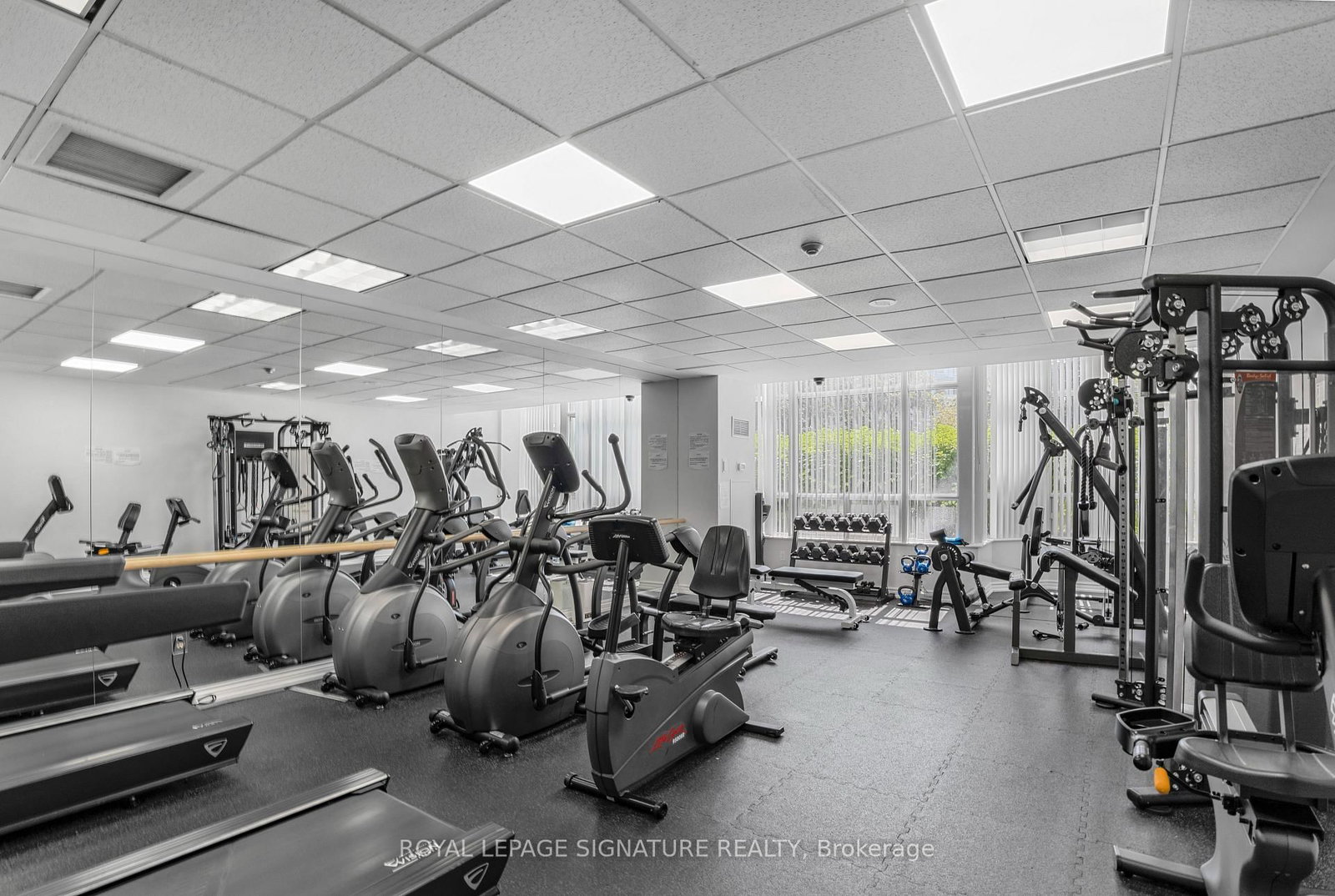 11 Townsgate Drive • #1410 • Vaughan, ON photo 23