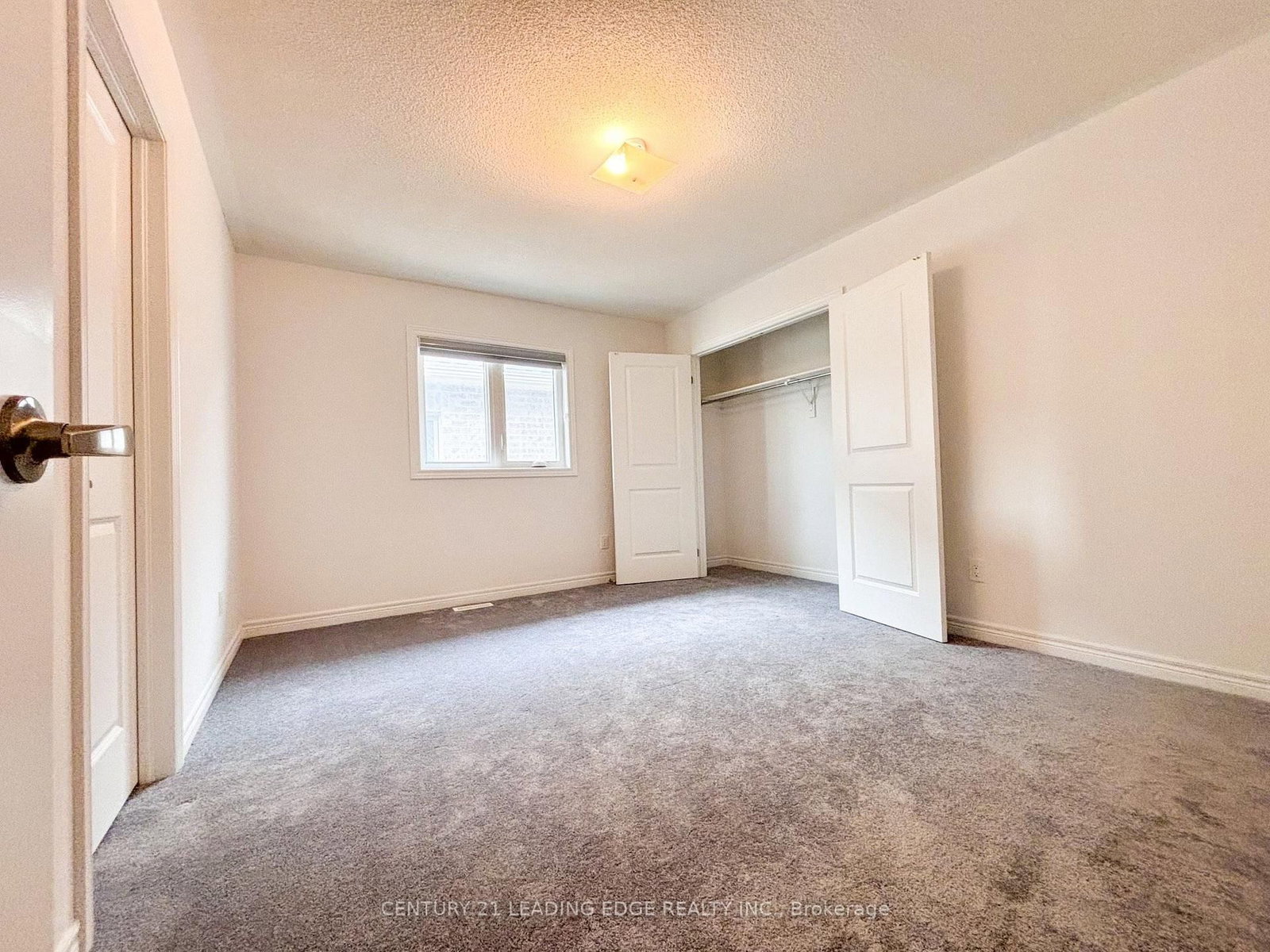 19 Wakefield Boulevard • Essa, ON photo 21