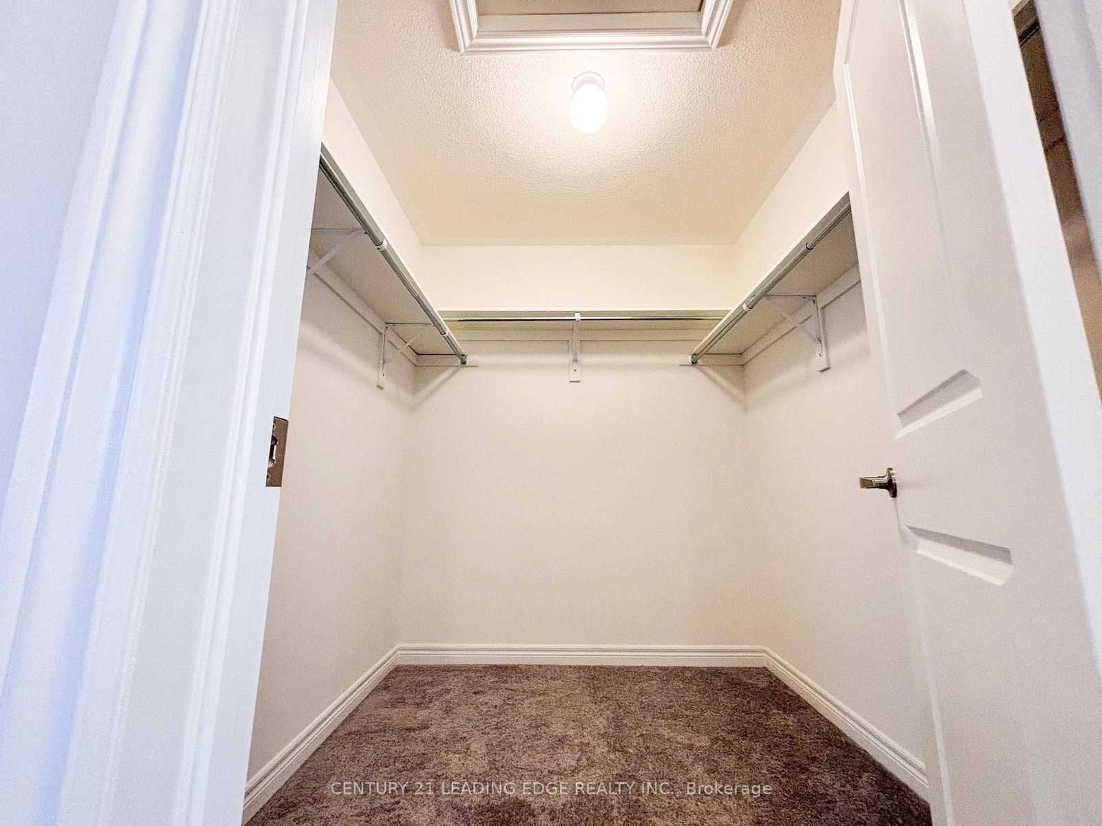 19 Wakefield Boulevard • Essa, ON photo 23