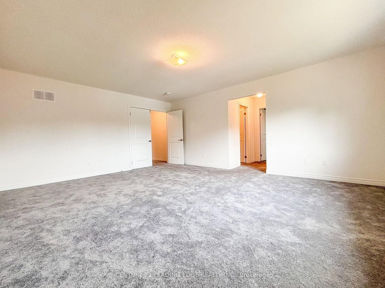 19 Wakefield Boulevard • Essa, ON photo 27