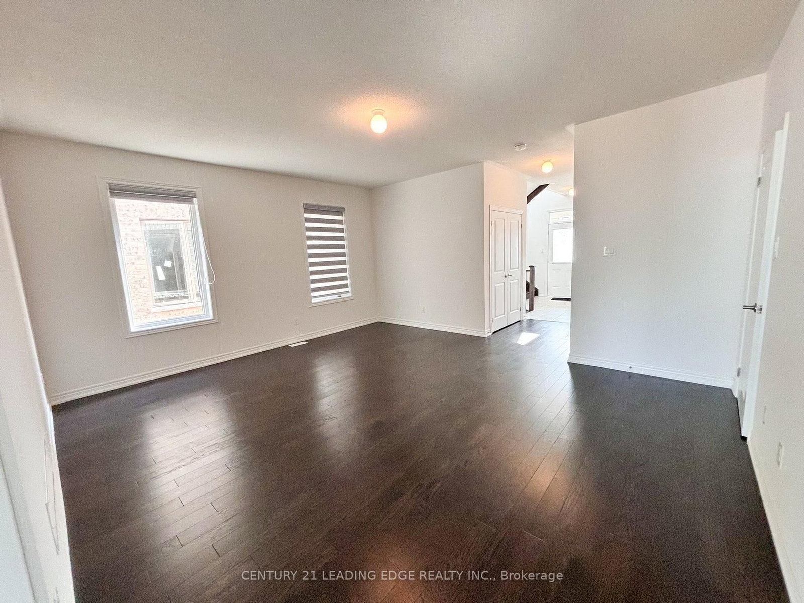 19 Wakefield Boulevard • Essa, ON photo 8