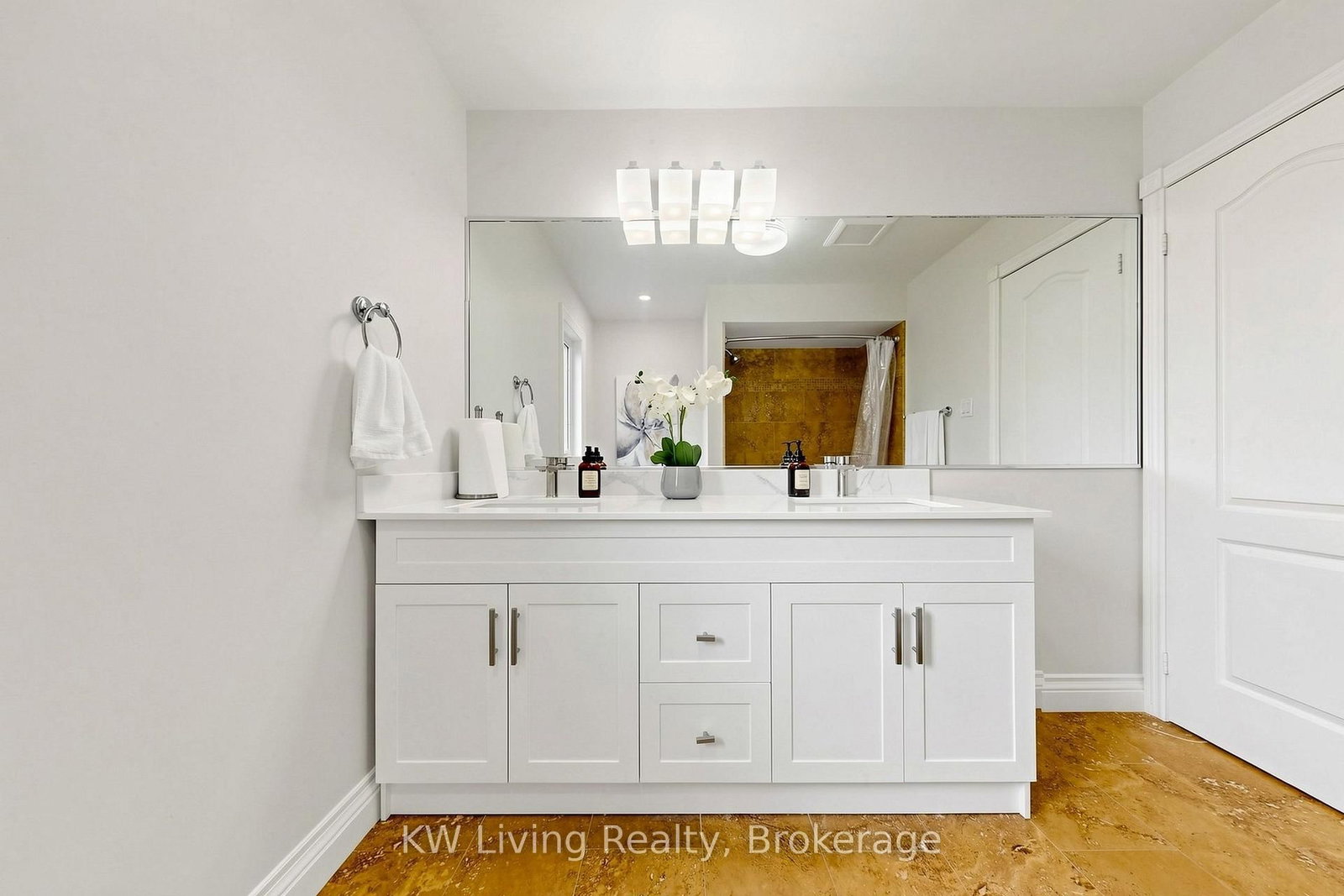 46 Clarendon Drive • Richmond Hill, ON photo 33