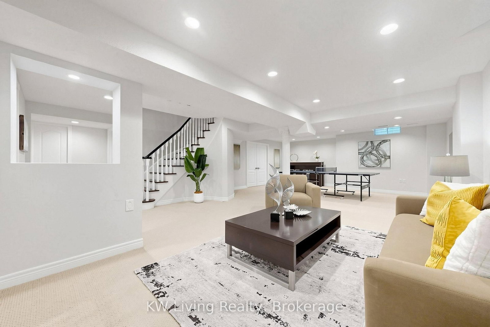 46 Clarendon Drive • Richmond Hill, ON photo 39