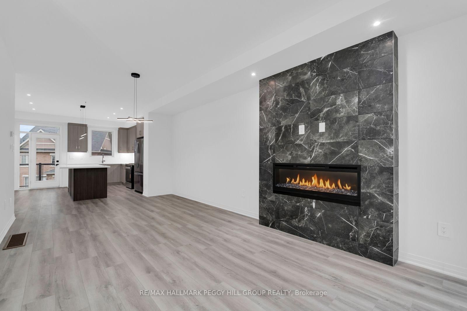 50 Brandon Crescent • New Tecumseth, ON photo 3