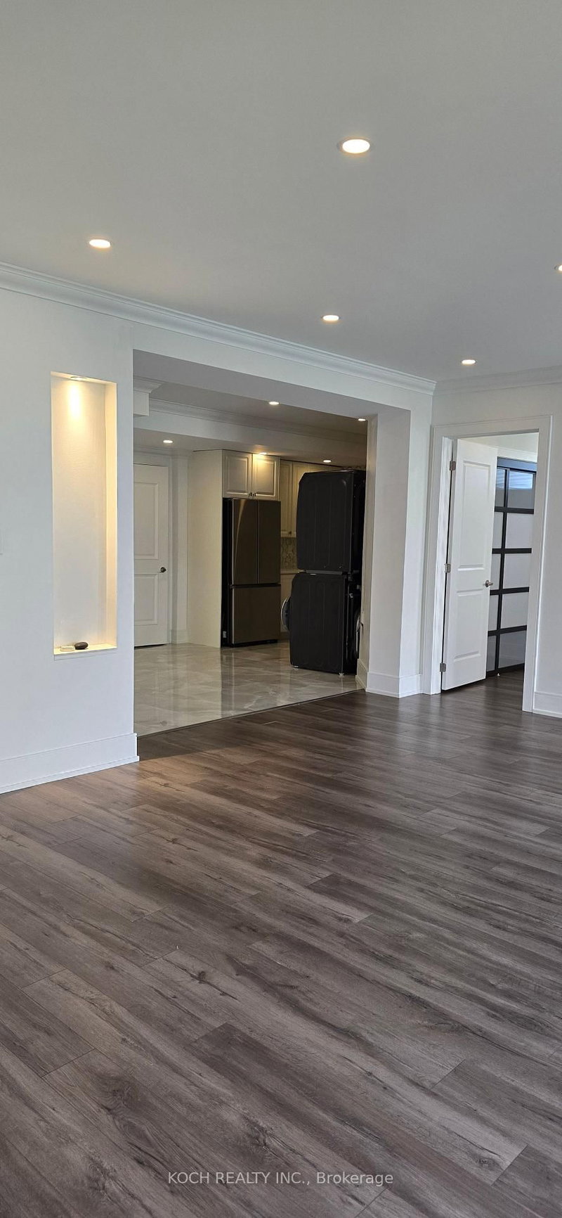 1 Hurst Avenue
