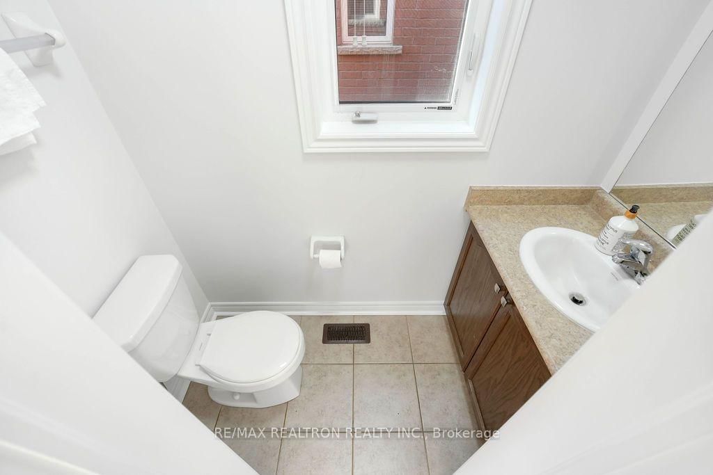 55 Drum Street • Whitchurch-Stouffville, ON photo 22