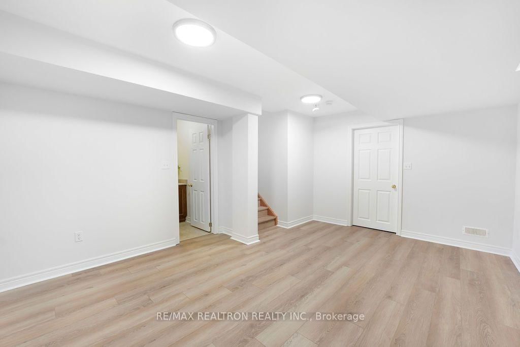 55 Drum Street • Whitchurch-Stouffville, ON photo 39
