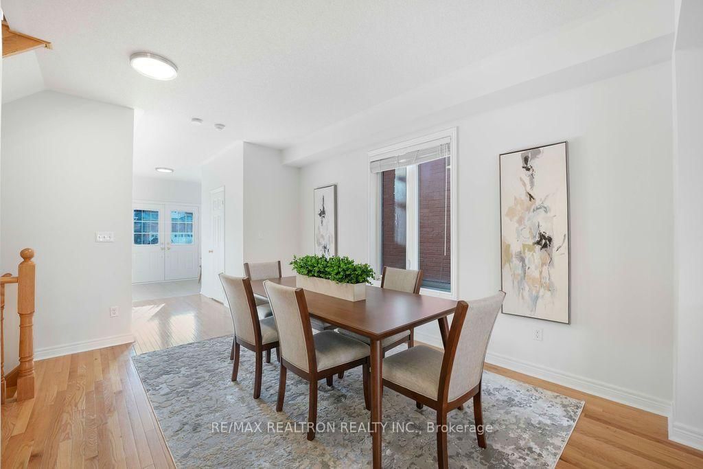 55 Drum Street • Whitchurch-Stouffville, ON photo 8