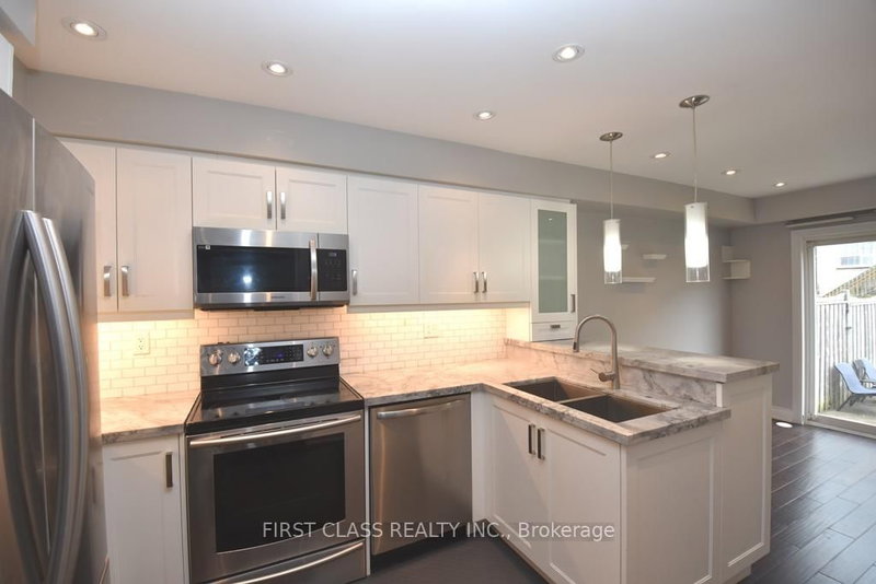 42 Village Vista Way