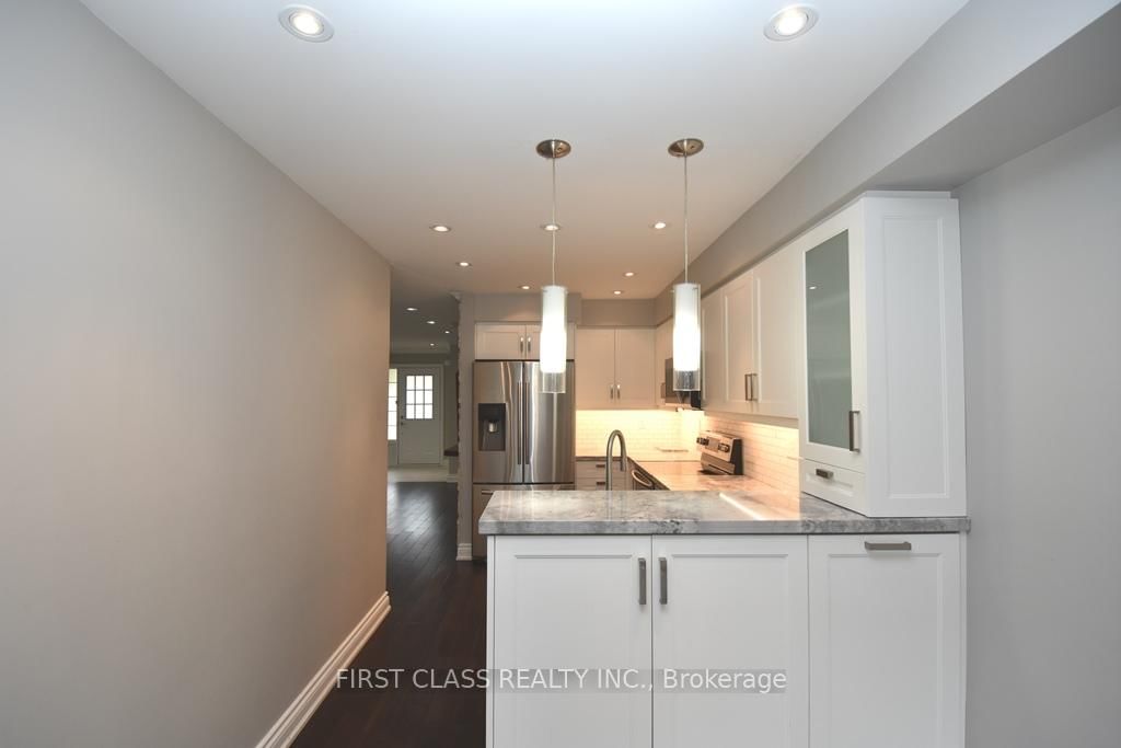 42 Village Vista Way, Vaughan, view 6