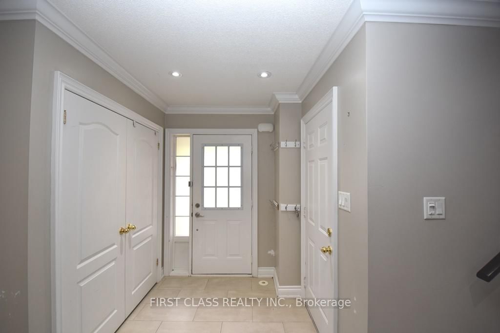 42 Village Vista Way, Vaughan, view 8