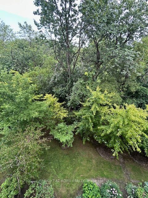 2 Maison Parc Court • #403 • Vaughan, ON photo 36