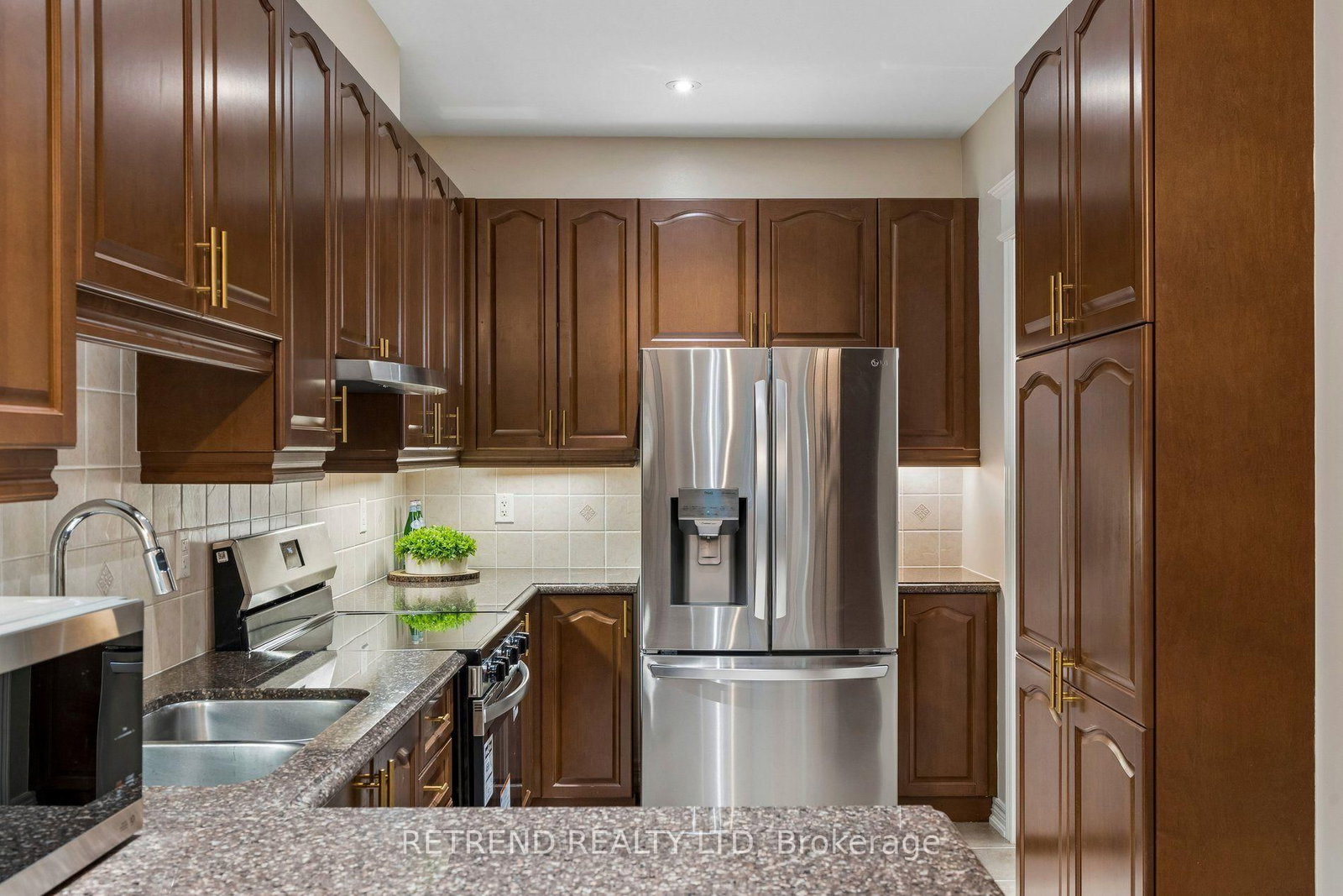 83 Southvale Drive • Vaughan, ON photo 19