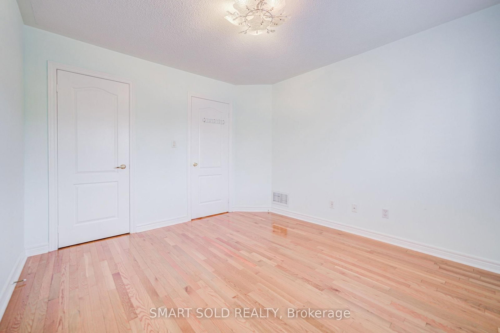 39 Victoria Wood Avenue • Markham, ON photo 26
