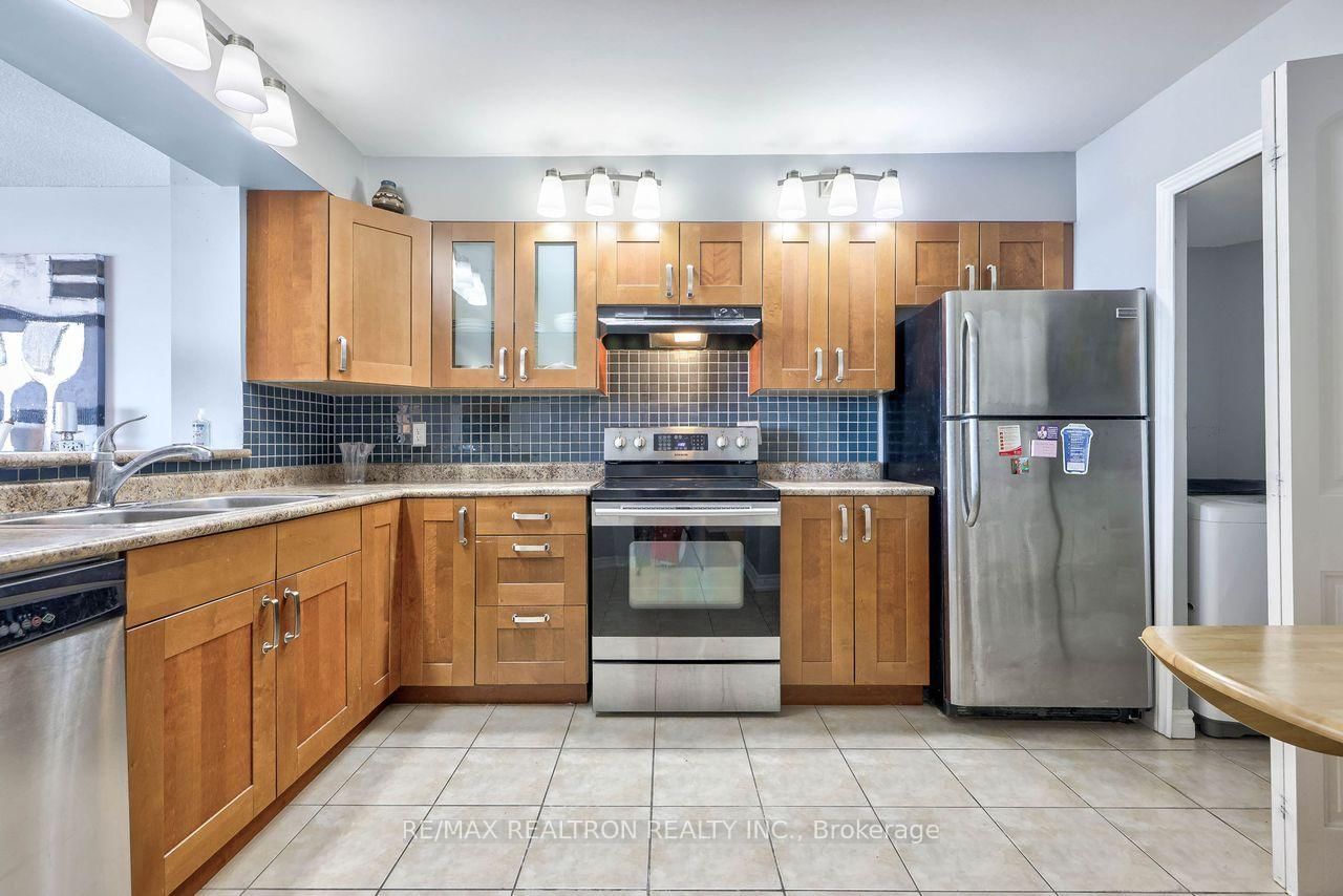 120 Promenade Circle • #614 • Vaughan, ON photo 23