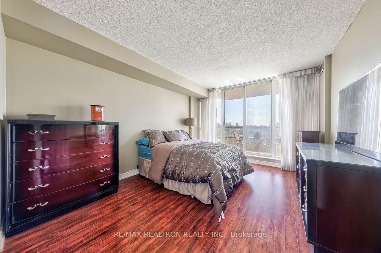 120 Promenade Circle • #614 • Vaughan, ON photo 37