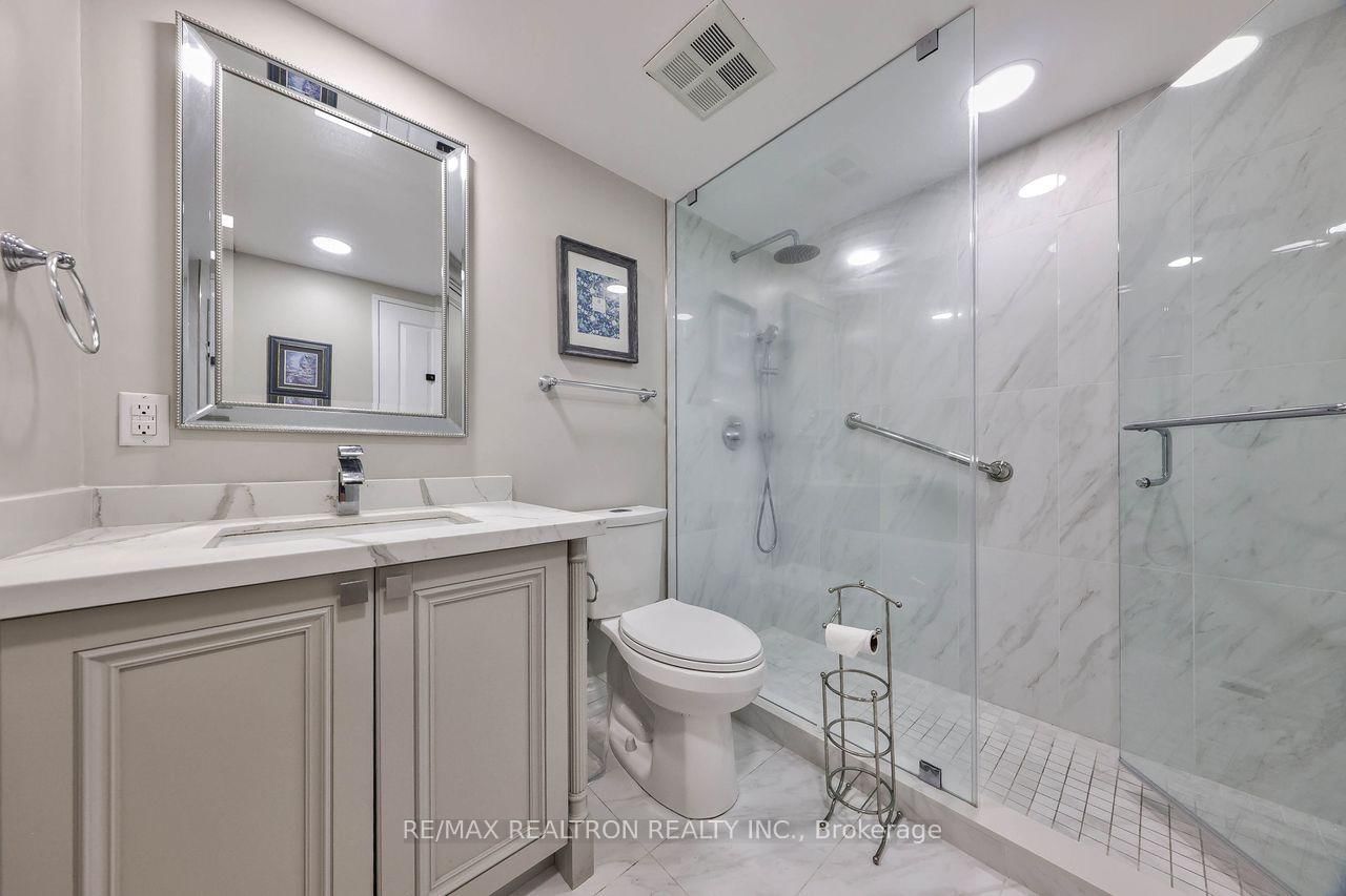 120 Promenade Circle • #614 • Vaughan, ON photo 39