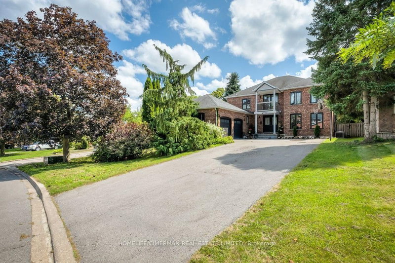365 Kennedy Street W