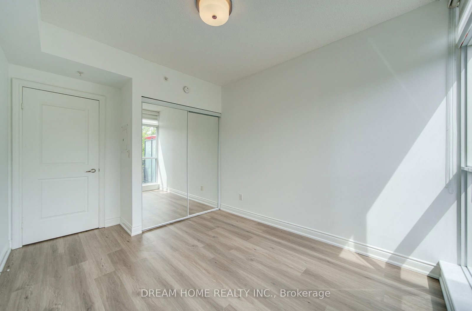 2396 Major Mackenzie Drive • #322 • Vaughan, ON photo 39