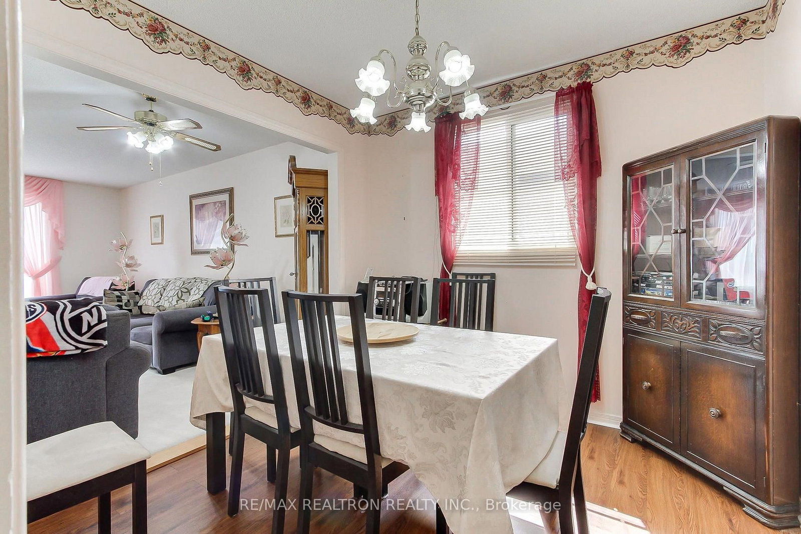 28 Longview Drive • Bradford West Gwillimbury, ON photo 16