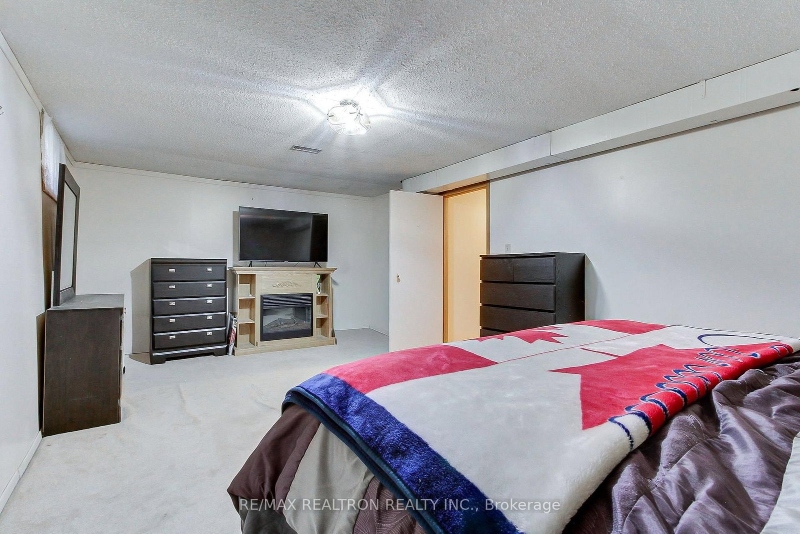 28 Longview Drive • Bradford West Gwillimbury, ON photo 26