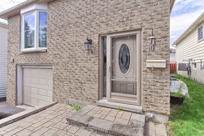 28 Longview Drive • Bradford West Gwillimbury, ON photo 4
