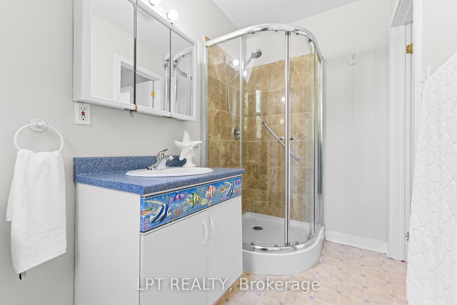 77 Munro St West Street W • Brock, ON photo 16