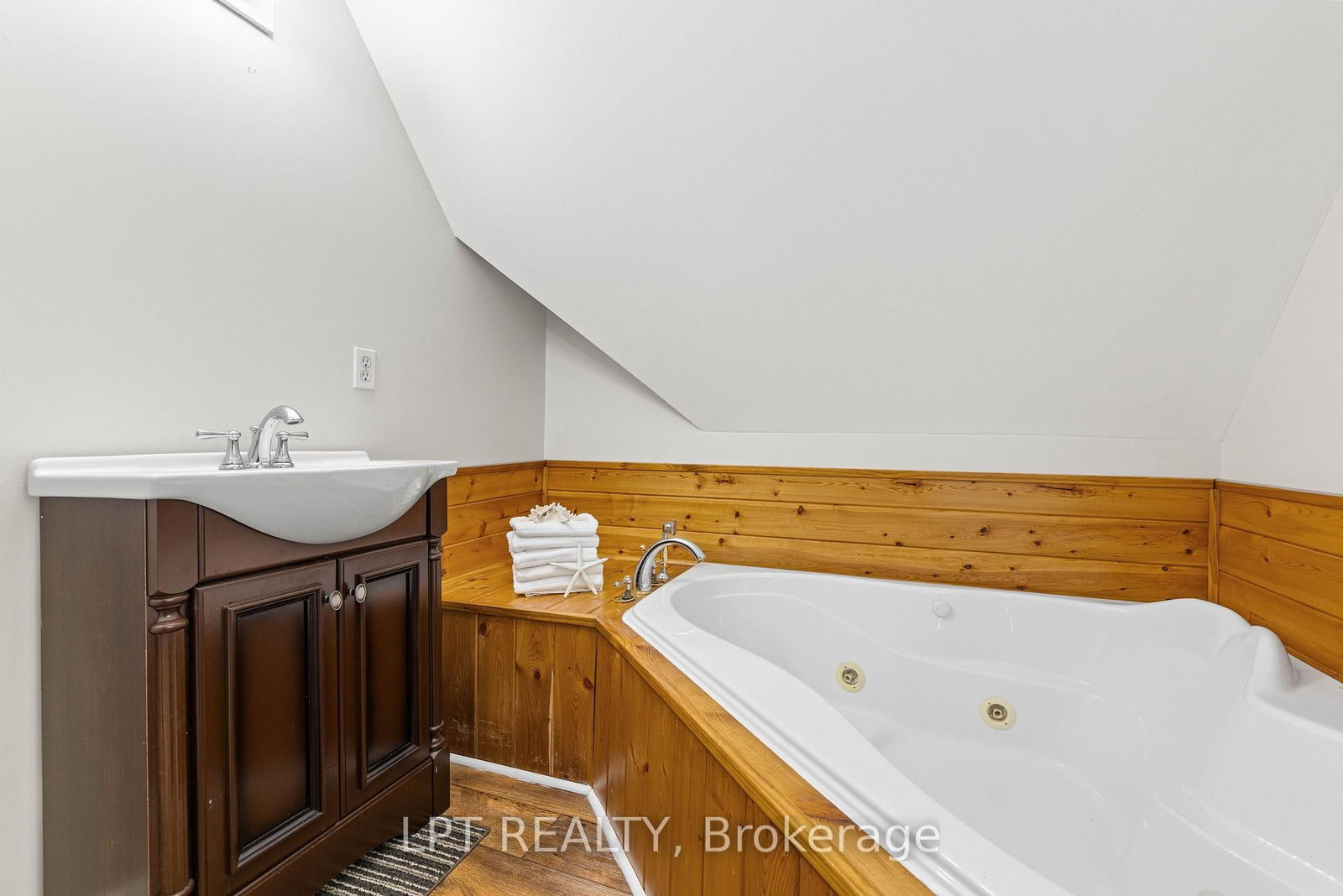 77 Munro St West Street W • Brock, ON photo 25