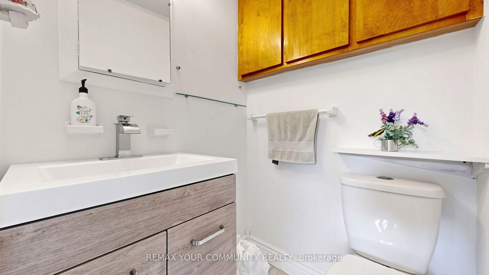 59 Davis Road • Aurora, ON photo 15