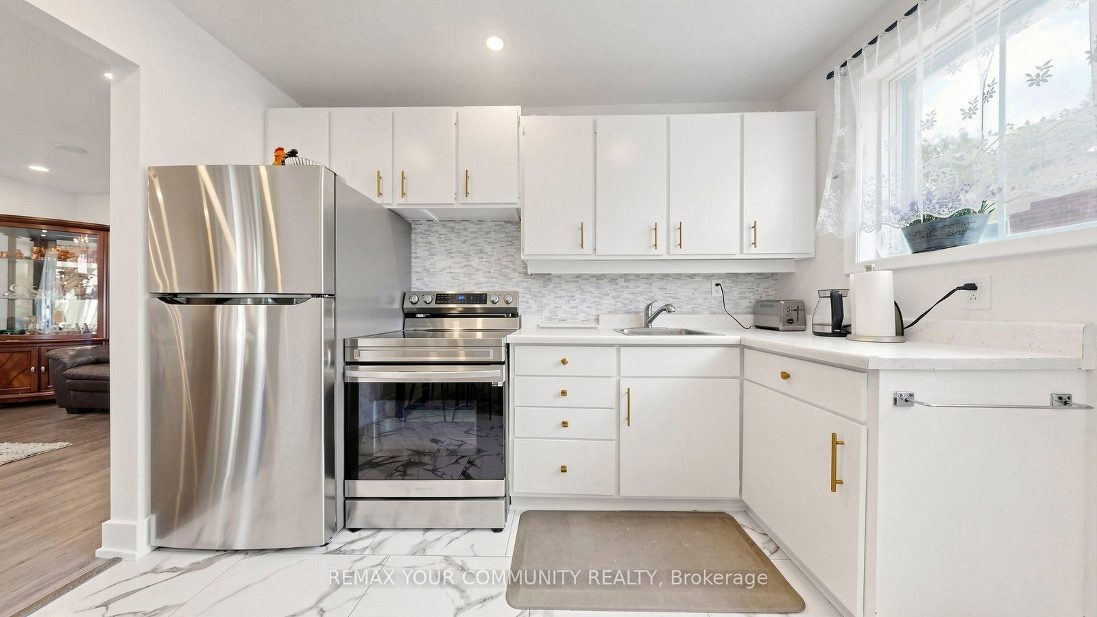 59 Davis Road • Aurora, ON photo 19