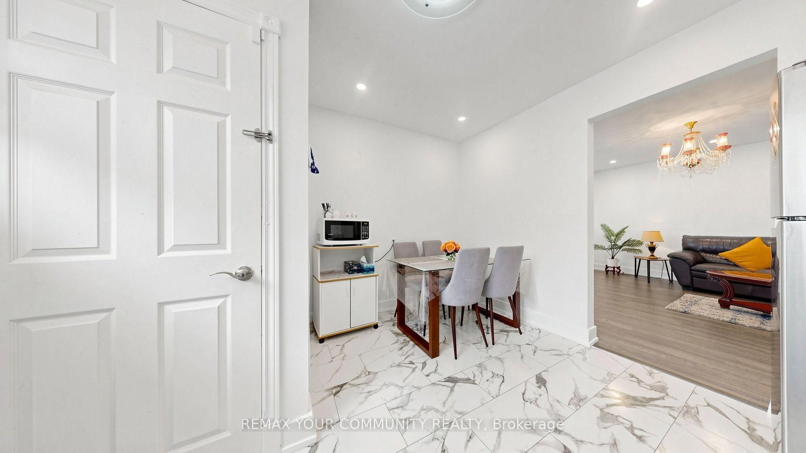 59 Davis Road • Aurora, ON photo 21