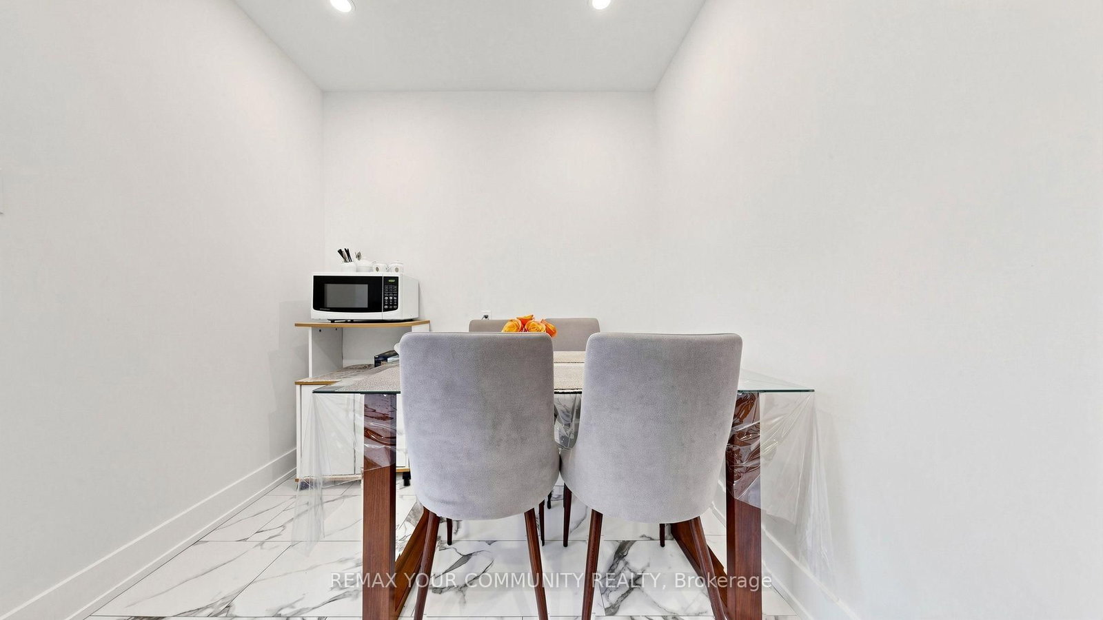 59 Davis Road • Aurora, ON photo 22
