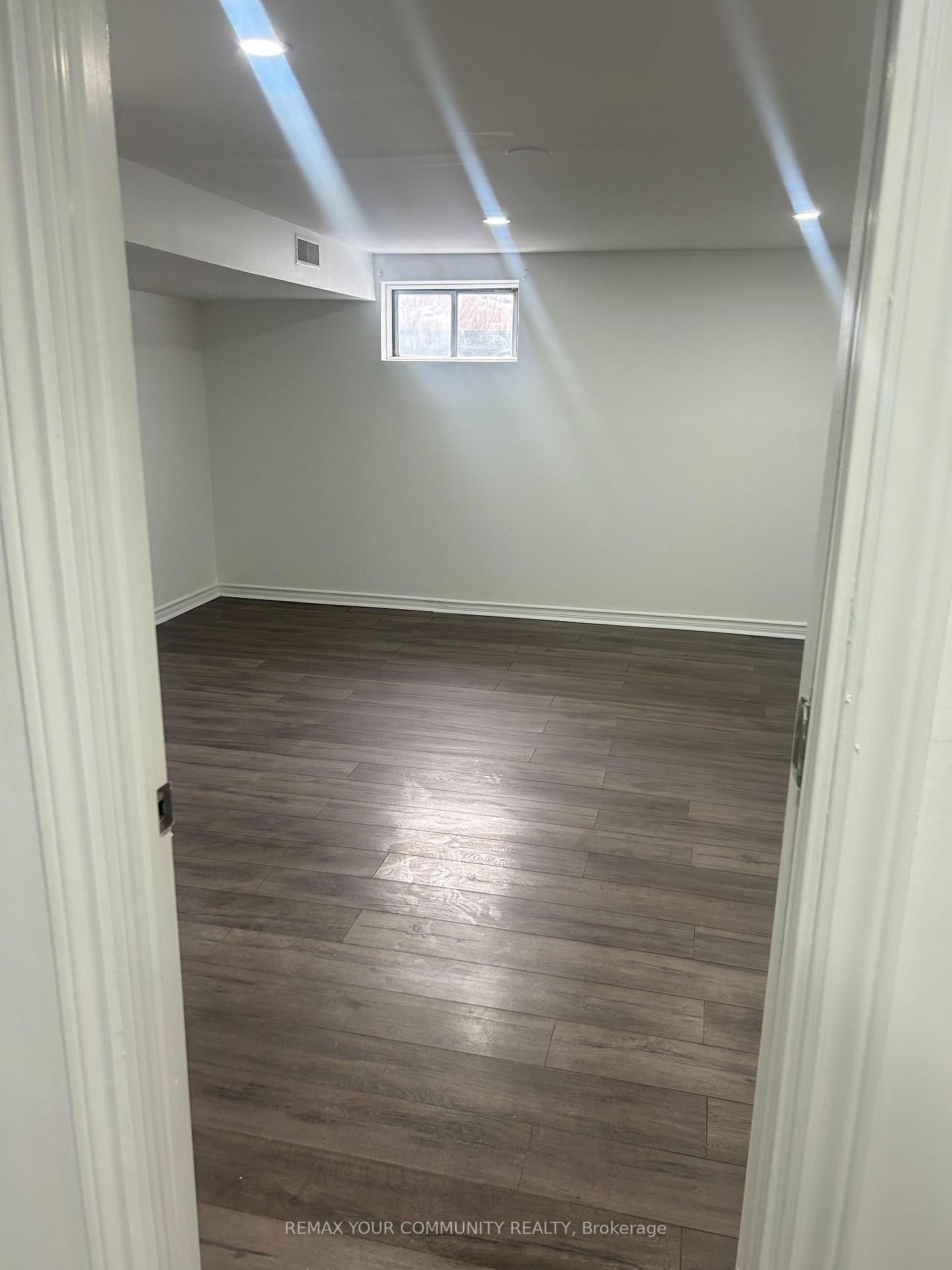 59 Davis Road • Aurora, ON photo 38