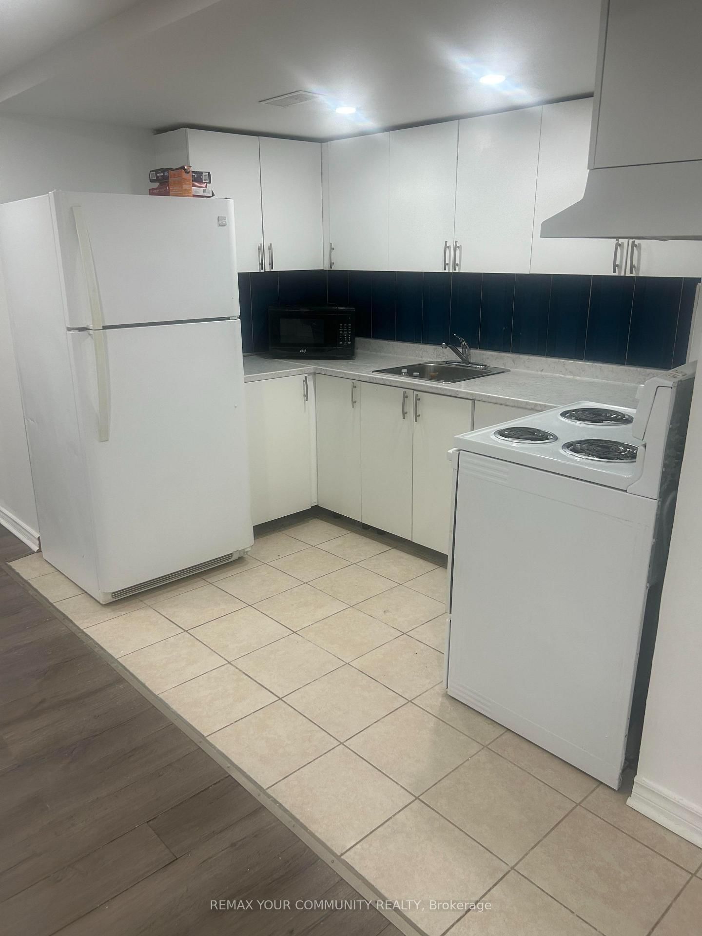 59 Davis Road • Aurora, ON photo 40